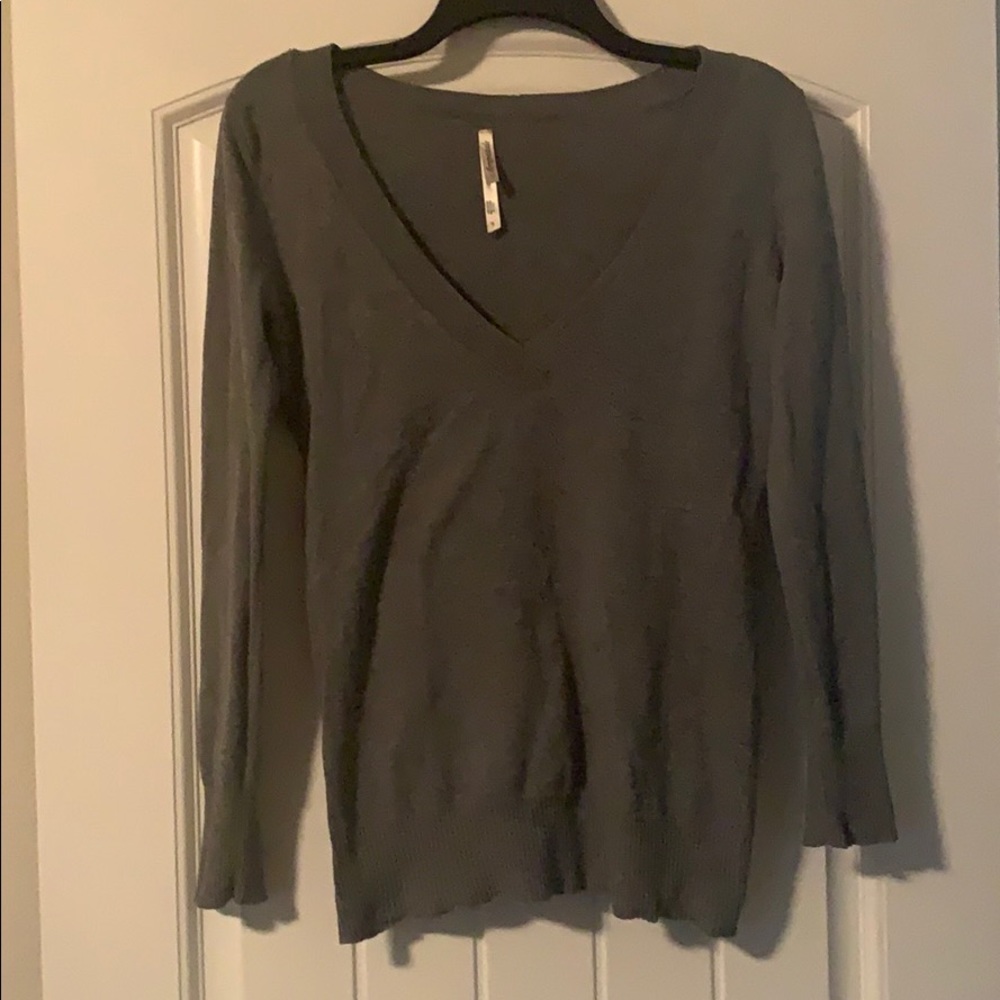 Grey sweater
